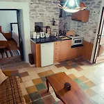 Edmond Maison d'hôtes Gjirokastër