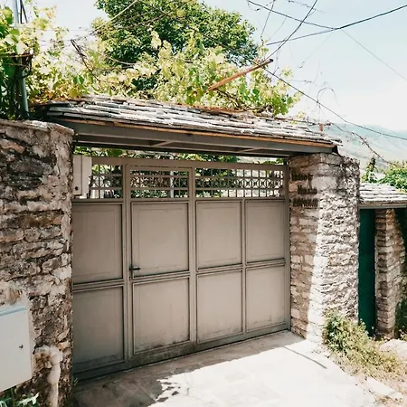 Edmond Penzion Gjirokastër
