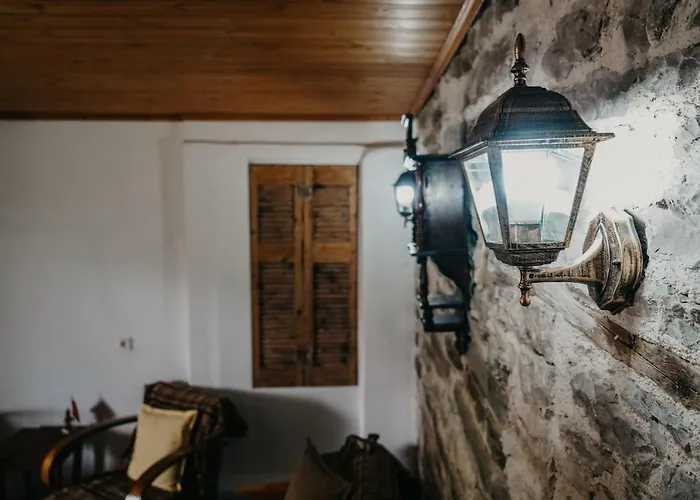 Edmond Guest house Gjirokaster